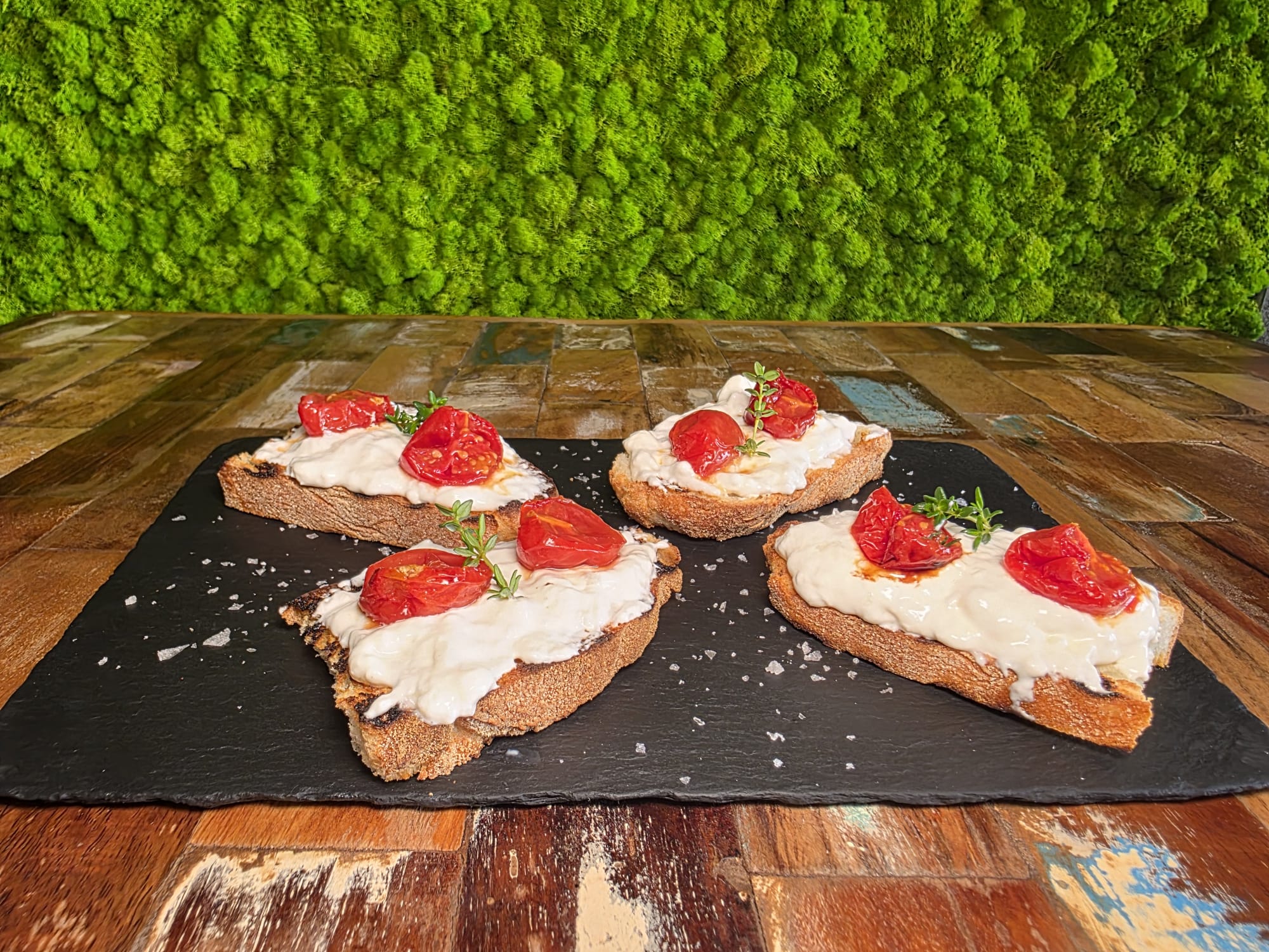Bruschette Confit