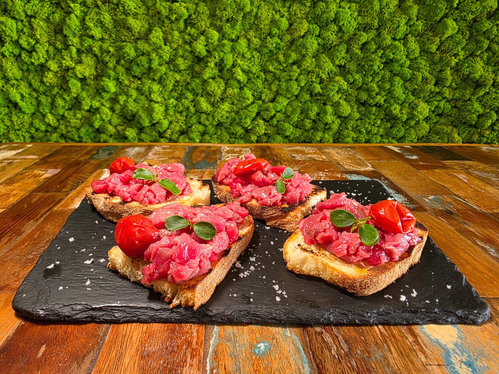 Bruschette all'Albese